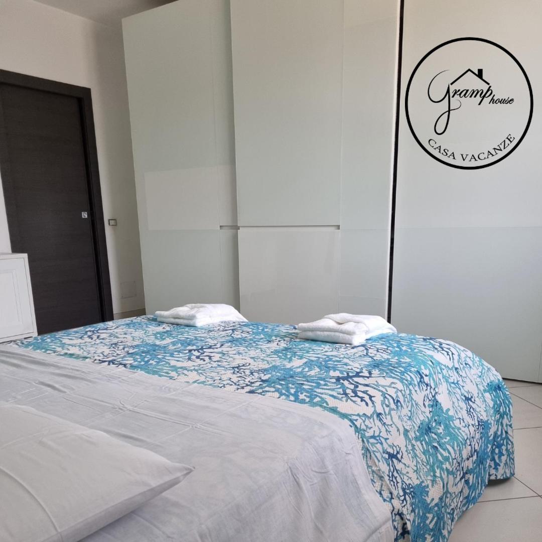 Gramp House Casa Vacanze 첼로레 외부 사진